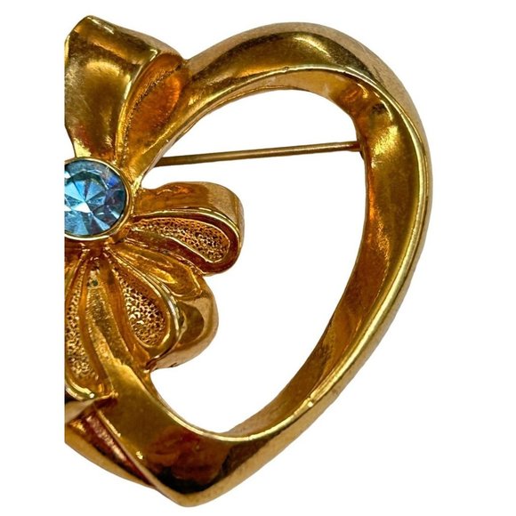 Vintage Signed Avon Brooch Pin Goldtone Heart with Bow Blue Stone 1.5" - Picture 3 of 5